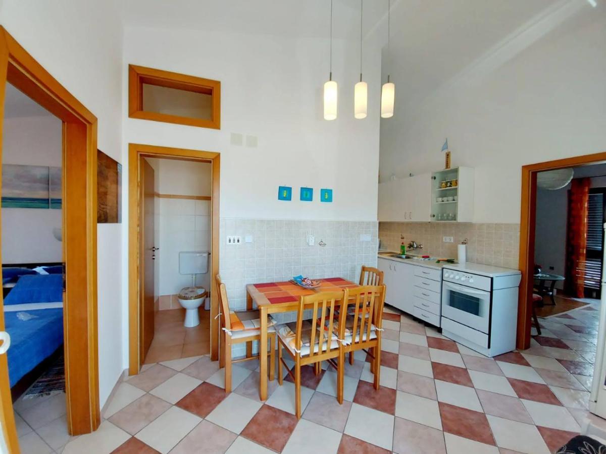 Apartment Pepo Pag พาก ภายนอก รูปภาพ
