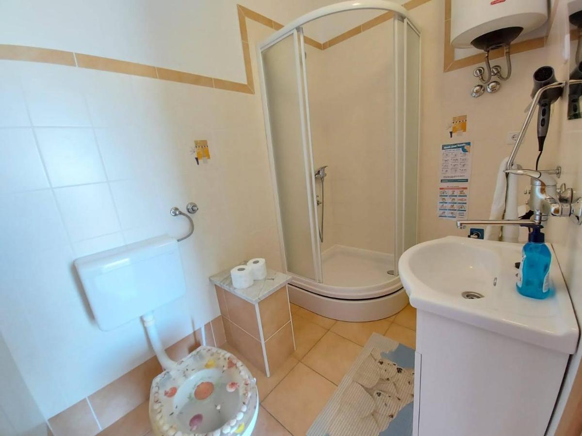 Apartment Pepo Pag พาก ภายนอก รูปภาพ
