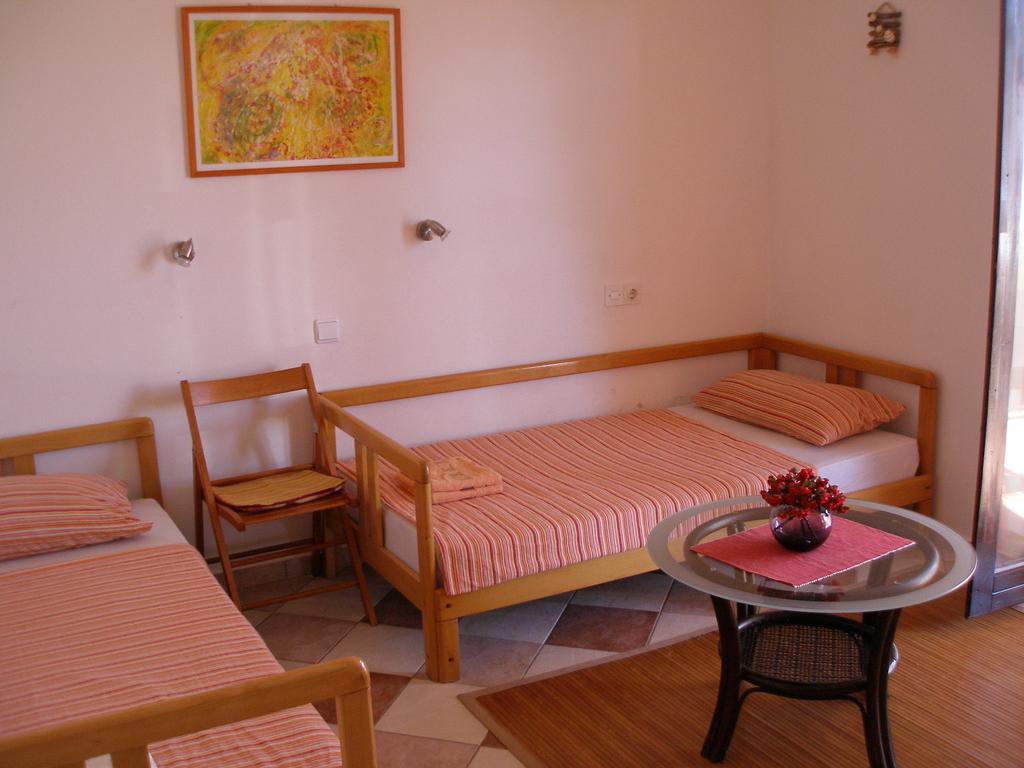 Apartment Pepo Pag พาก ภายนอก รูปภาพ